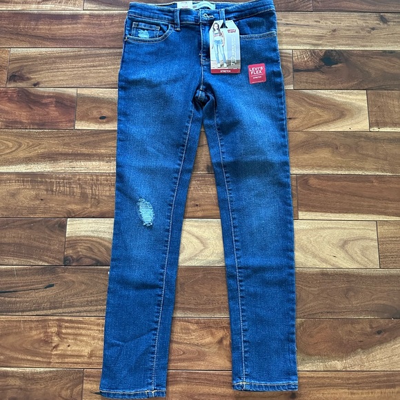 Levi’s 710 super skinny size 8 girl jeans. Medium wash.  NWT - Picture 1 of 5